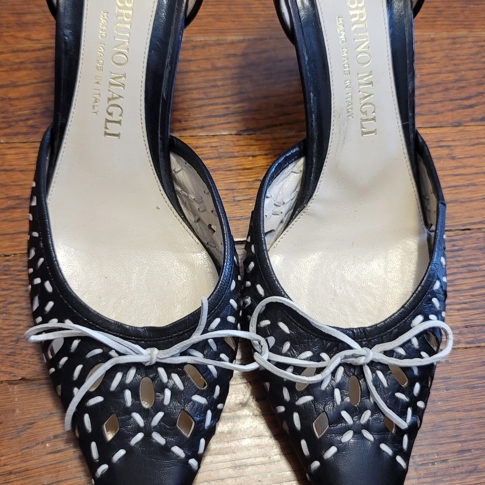 Bruno Magli Kitten heel
